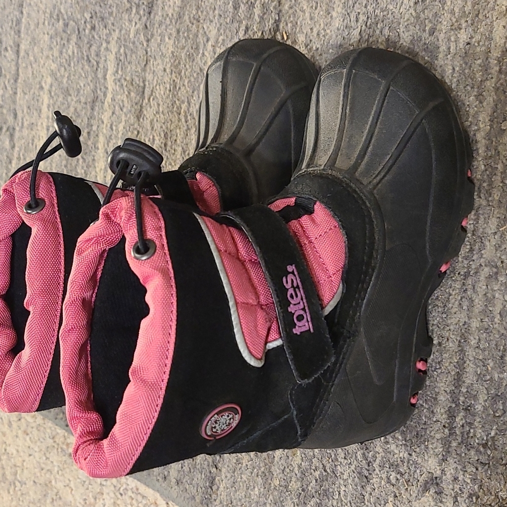 Kids tote boots